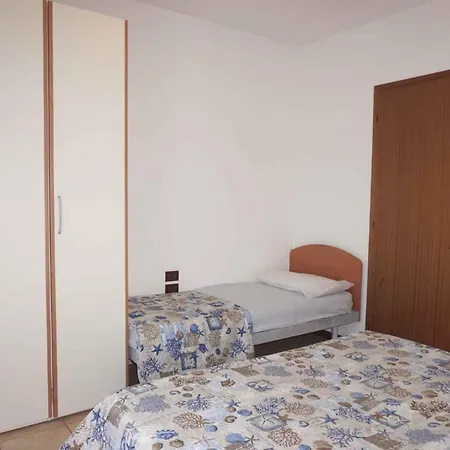 Apartmán In 43921 *